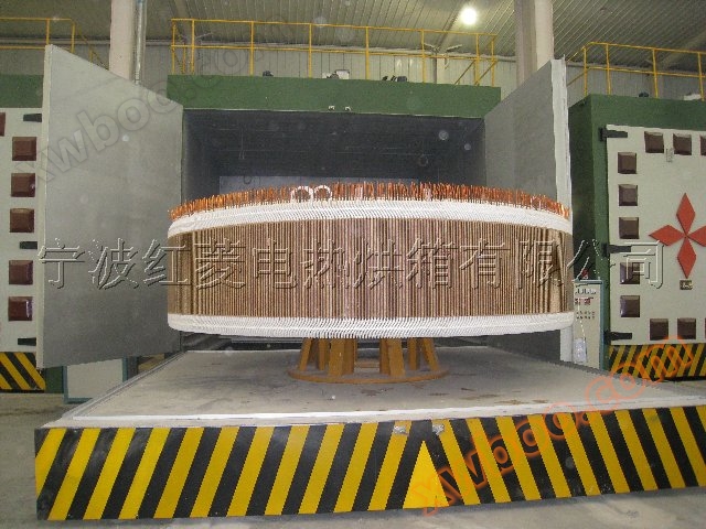 Duże pieczarnie z turbinami wiatrowymi19