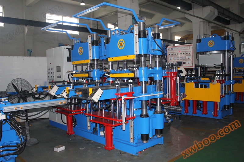 Máquina de curado plana totalmente automática (mesa de operaciones doble delantera y trasera)