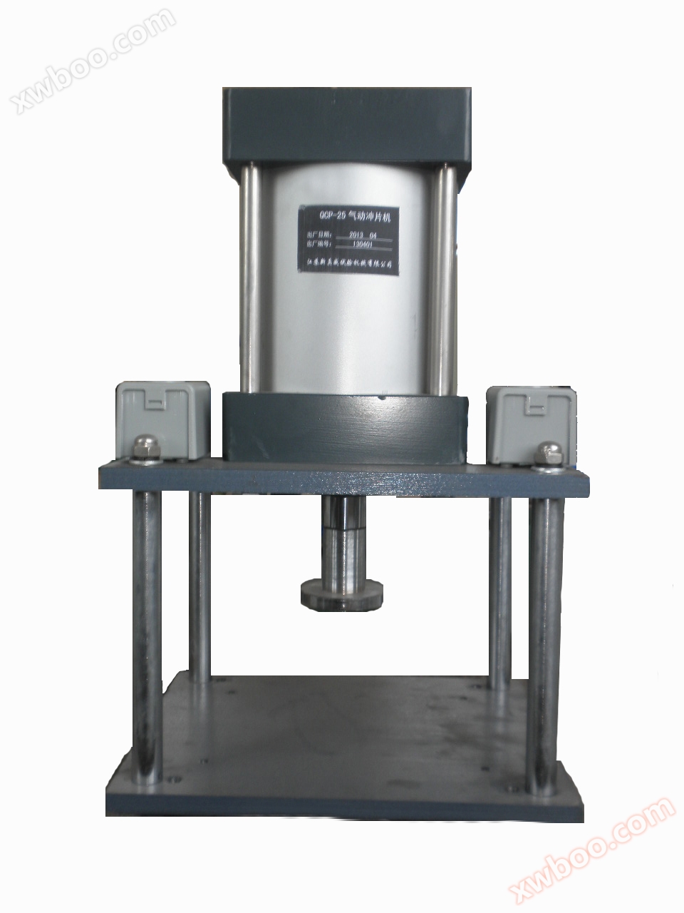 QCP-25 pneumatický tryskovací stroj