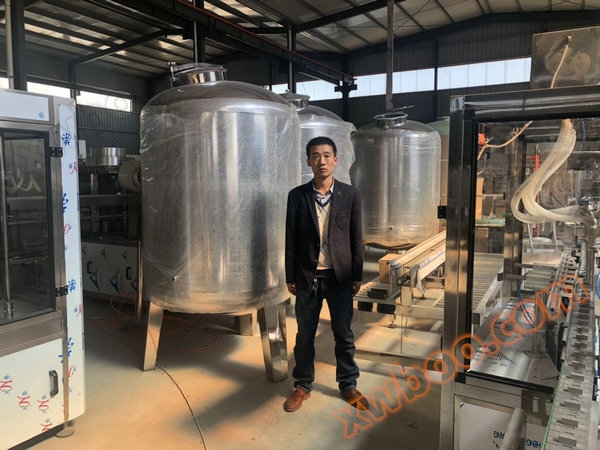 Bể nước bằng thép không gỉ đánh bóng vô trùng