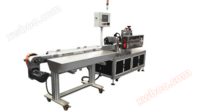 Precision tube traction cutting integrated machine