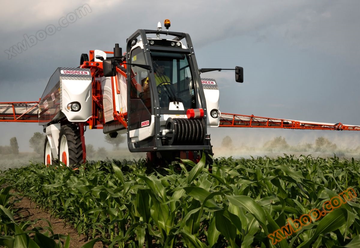 URAGANO Μηχανή ψεκασμού υψηλού εδάφους