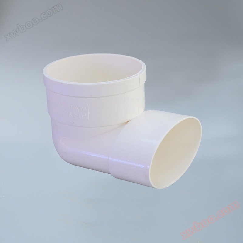 Inchinato rotondo in PVC-U