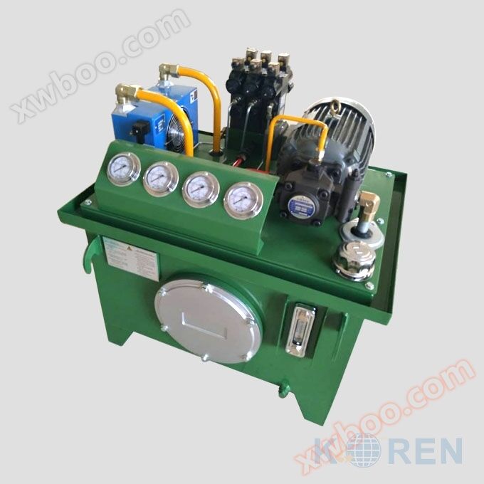 Combination machine tool hydraulic station